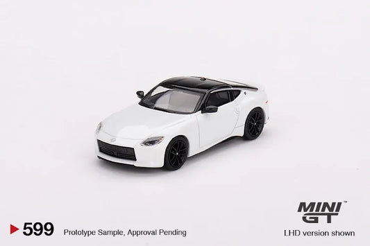 Mini GT #599 Nissan Fairlady Z Version ST 2023 Everest White
