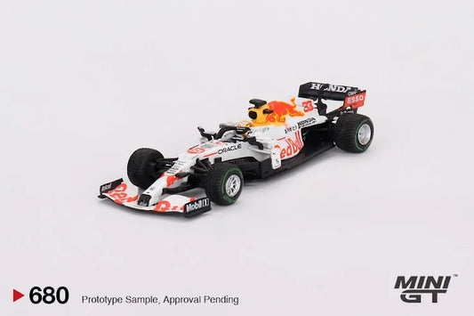 Mini GT 1:64 #680 Red Bull RB16B #33 Max Verstappen 2021 Turkish Grand Prix 2nd Place