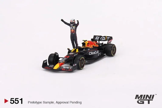 MINI GT #551 Oracle Red Bull Racing RB18 #11 Sergio Pérez 2022 Monaco Grix Winner
