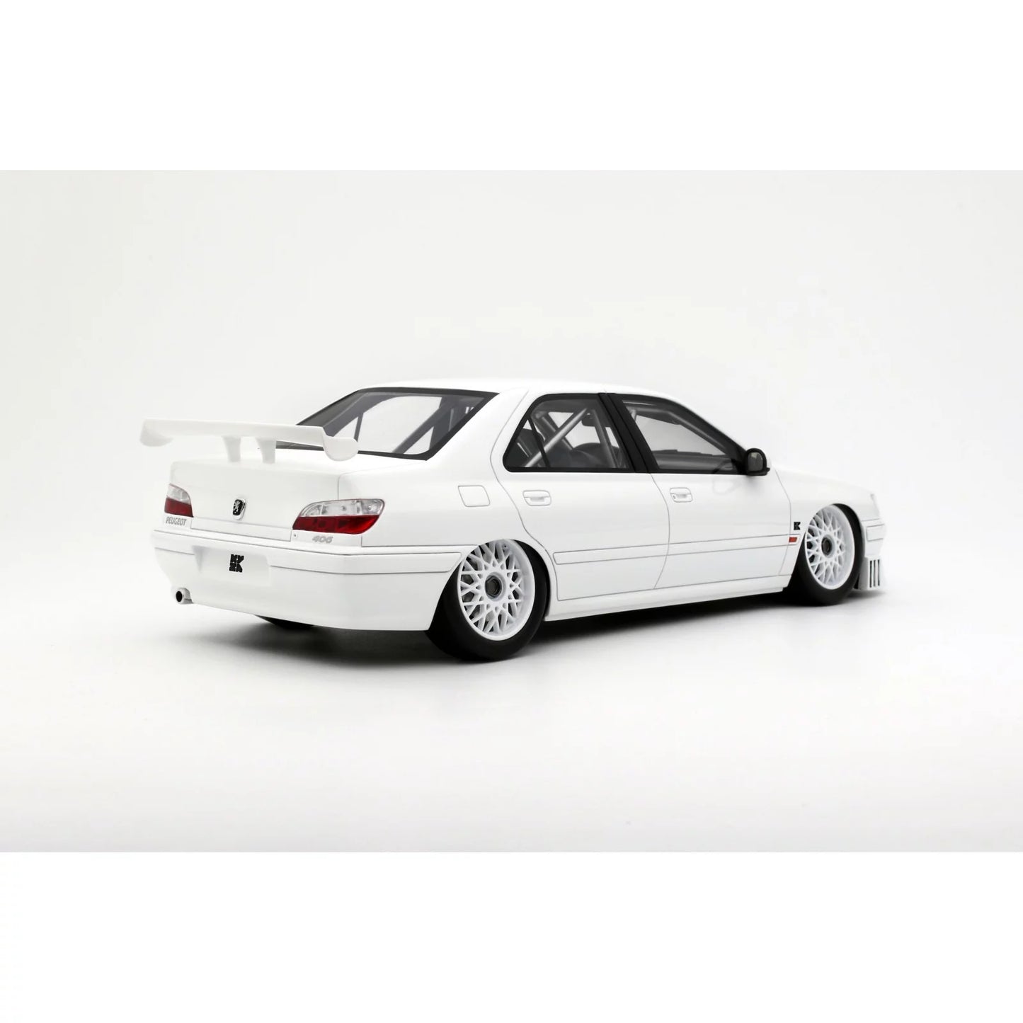 [Shipping included] OTTOMOBILE 1:18 OT1284 Peugeot 406 by Khyzyl Saleem 2024