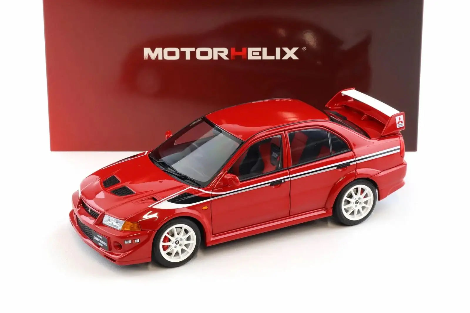 Motor Helix 1:18 Scale Mitsubishi Lancer Evolution VI (6.5) Red