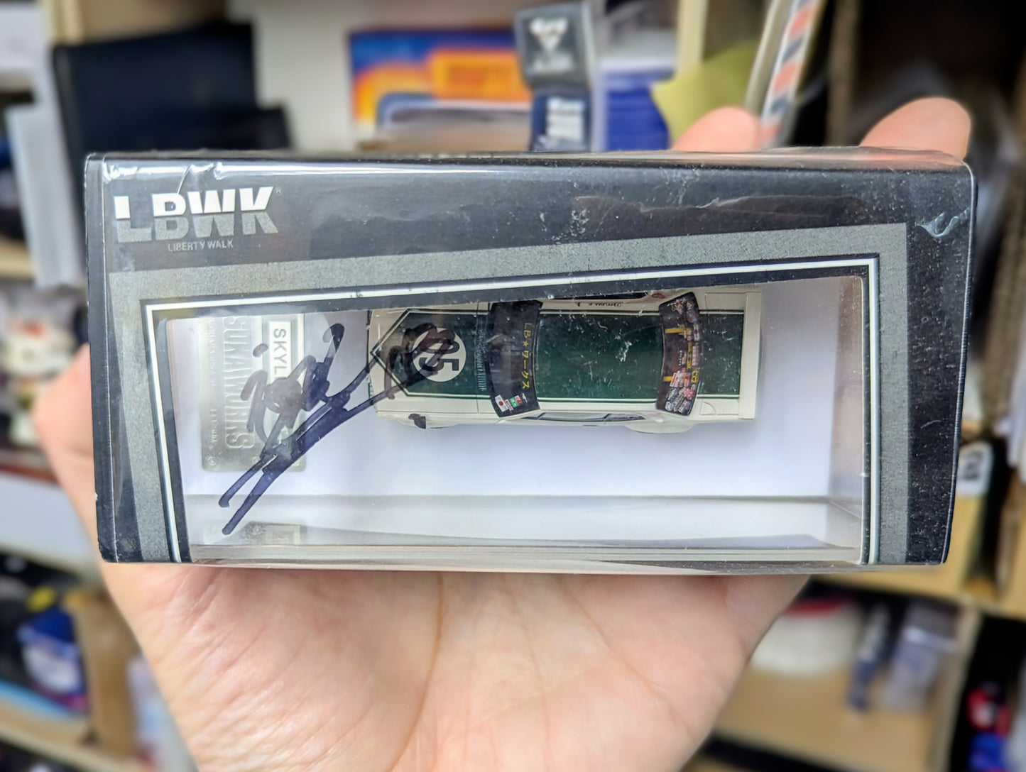 Fuel Me Model Nissan Skyline GT-R LBWK KPGC 110 Charasuka Works with signature