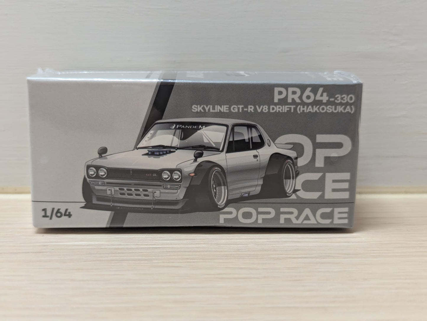 Pop Race x Hong Kong Toycar Salon 2025 Pop Race 1/64 SKYLINE GT-R V8 DRIFT (Hakosuka)