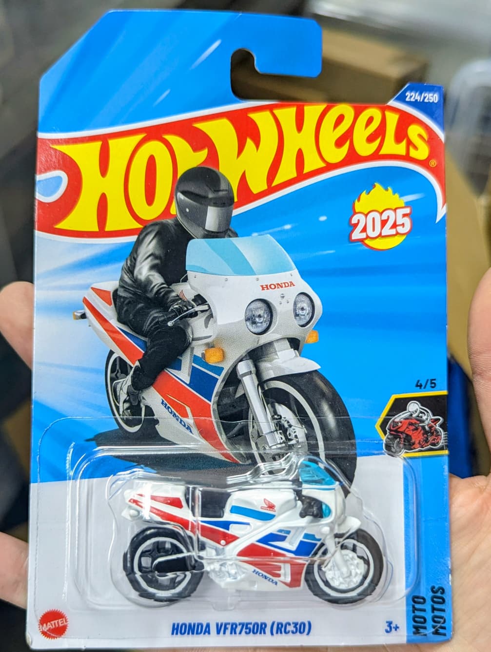 Hot Wheels 2025 Honda VFR750R RC30