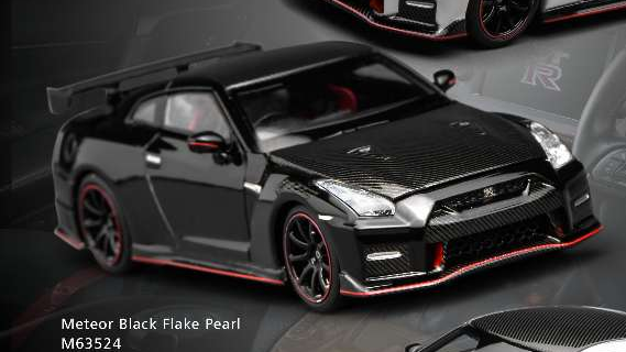 Motorhelix 1:64 Scale Nissan GT-R NISMO (R35) Special Edition 2022