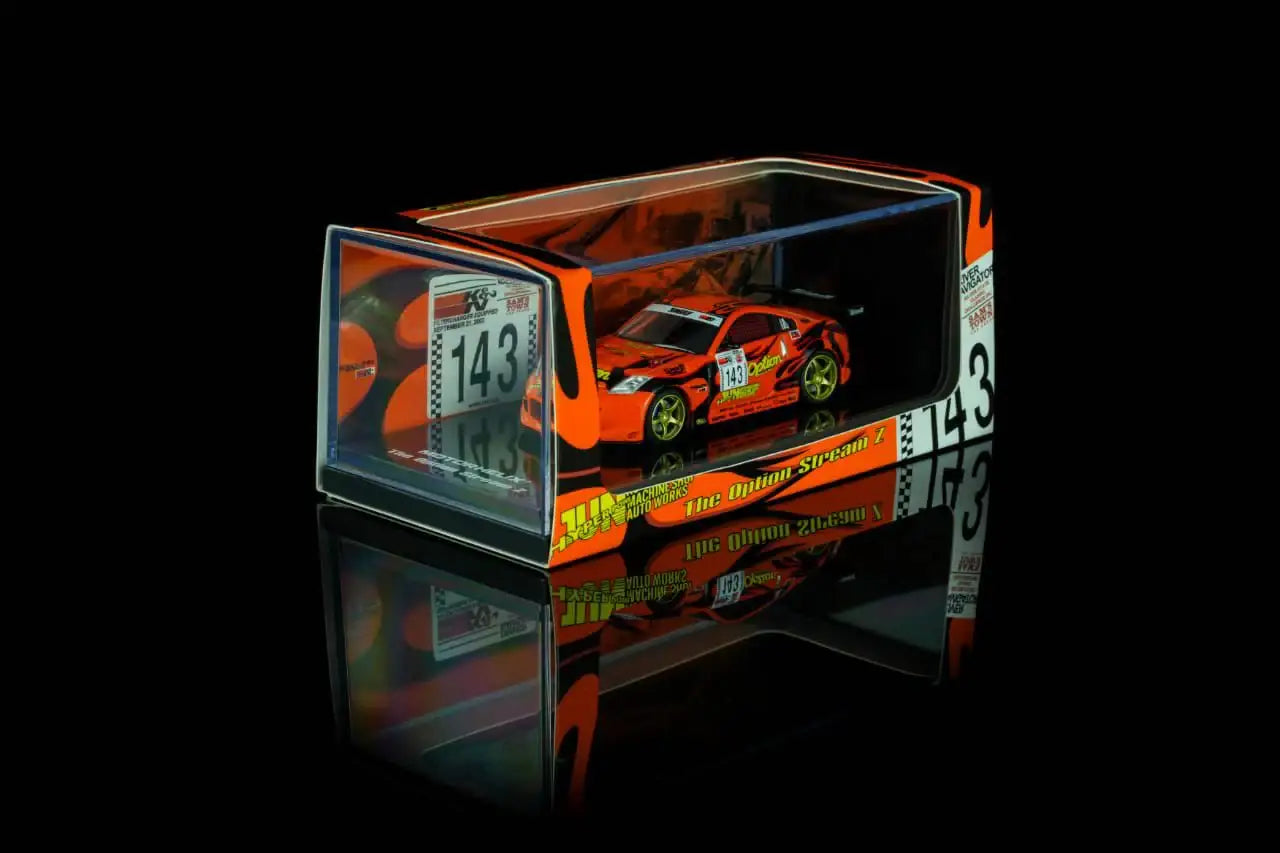 MotorHelix x Mr.Hiro x Option 1:64 Nissan Fairlady Z "Option Stream Z" '02 (Z33)