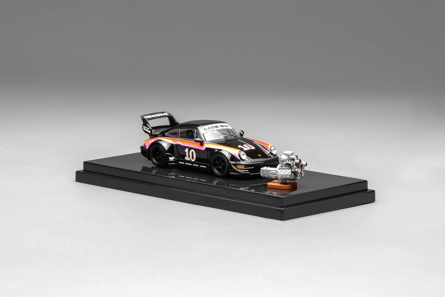 MotorHelix RWB 964 Porsche 911 - #10 / Aoki Sakura