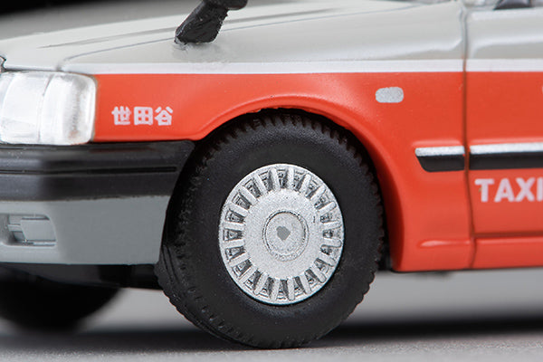 Tomica Limited Vintage Neo LV-N218b Toyota Crown Comfort Taxi (Odakyu Kotsu)