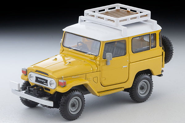 Tomica LV-N381a Toyota Land Cruiser 40 (Yellow)