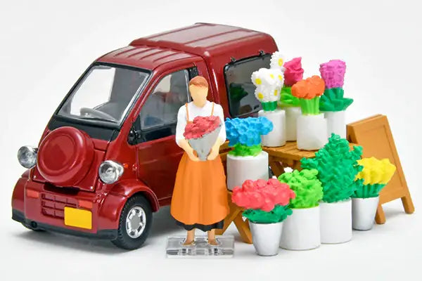 Takara Tomy Tomica Limited Vintage Neo Diocolle 64 #CarSnap 17b Flower Shop 2 (Daihatsu Midget II Cargo)