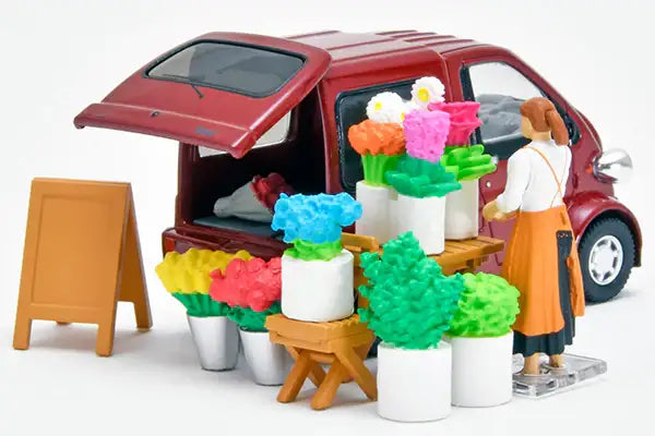 Takara Tomy Tomica Limited Vintage Neo Diocolle 64 #CarSnap 17b Flower Shop 2 (Daihatsu Midget II Cargo)