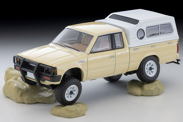 Kaiyodo x Tomica Limited Vintage DioColle 64 #CarSnap 32a Safari 4 (Nissan Truck 4x4 King Cab Included)