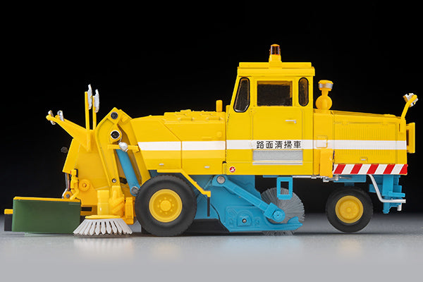 Tomica Limited Vintage Neo LV-N370a Tokyu SW2Z2 Street Sweeper (Yellow)