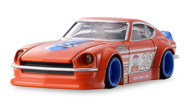 Tomica Custom Works Nissan Fairlady Z S30 #28 Orange racing edition front view blue wheels