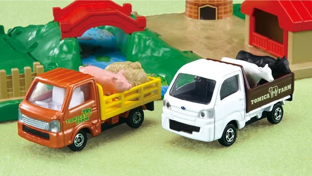 Tomica & Town Lively Ranch Set