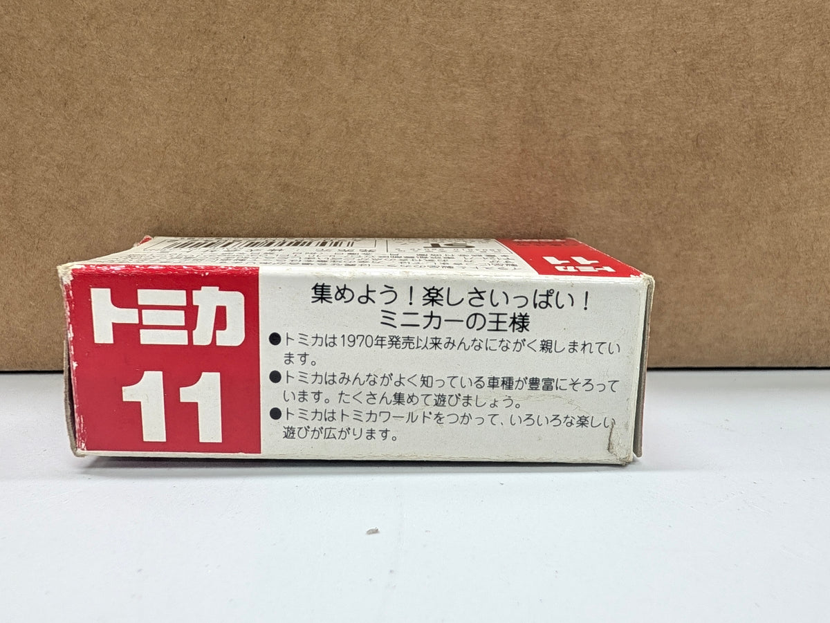 1997 Tomica #11 Hino Semi Trailer Transport Tank Nisseki
