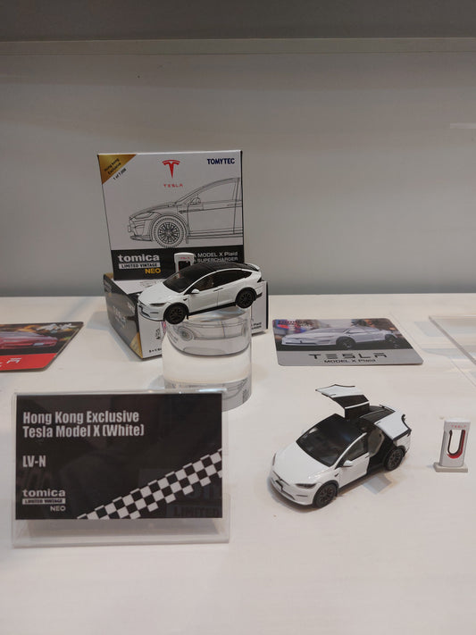 Tomica Limited Vintage Neo Tesla Model X Plaid with Supercharger White (Hong Kong Toycar Salon 2026 Exclusive)