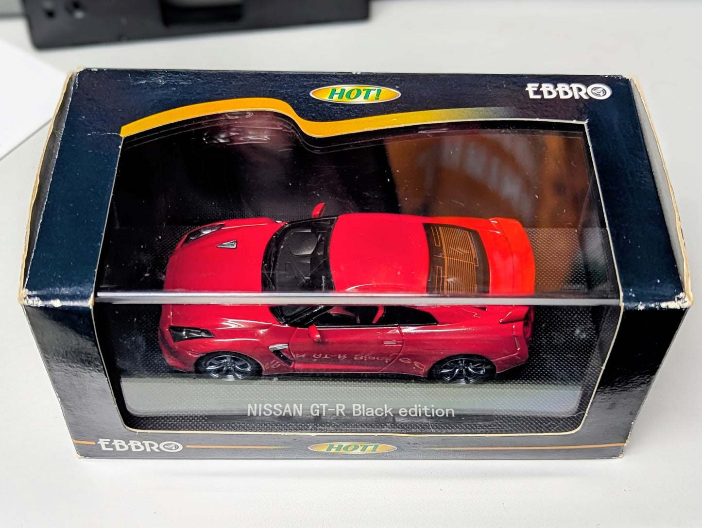 EBBRO 1:43 Scale #44103 NISSAN GT-R R35 Black Edition Red