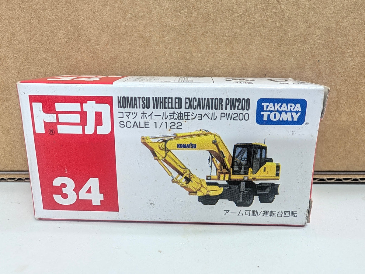 2011 Tomica #34 Komatsu Wheeled Excavator PW200