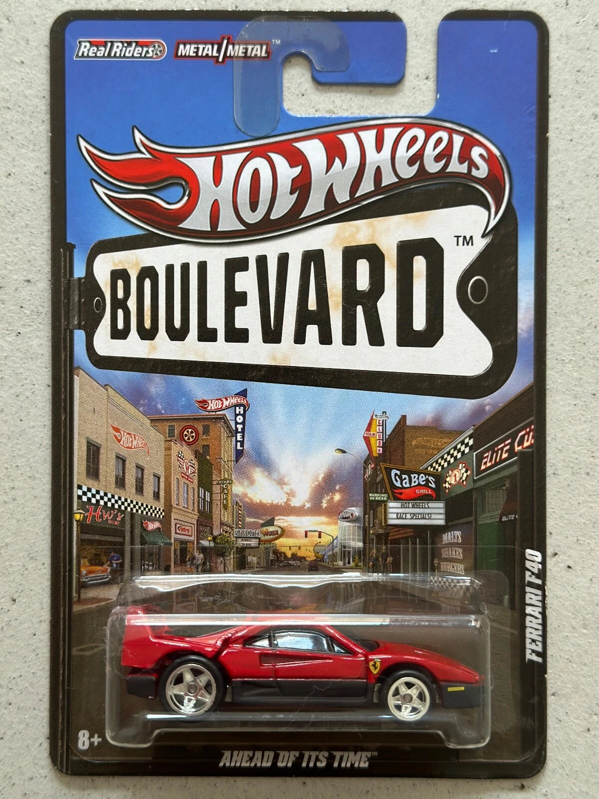 Hot Wheels Premium Boulevard Ferrari F40