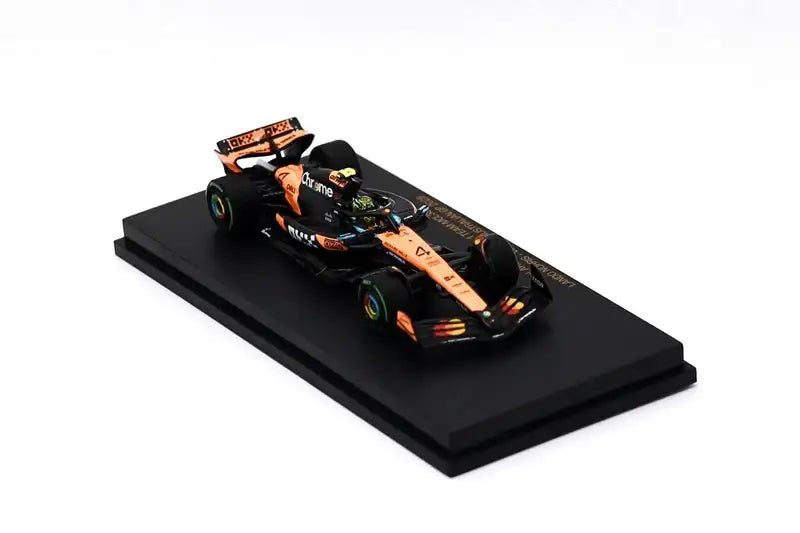 Minichamps 1/64 McLAREN MCL39 LANDO NORRIS WINNER AUSTRALIAN GP 2025