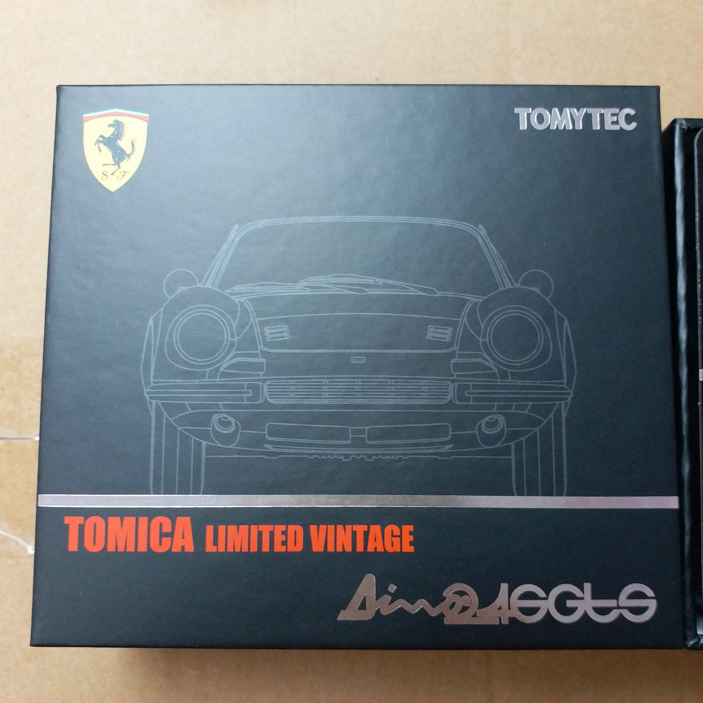 Tomytec Limited Vintage Neo Ferrari 246 GTS Dino 1:64 SCALE Black Takara Tomy