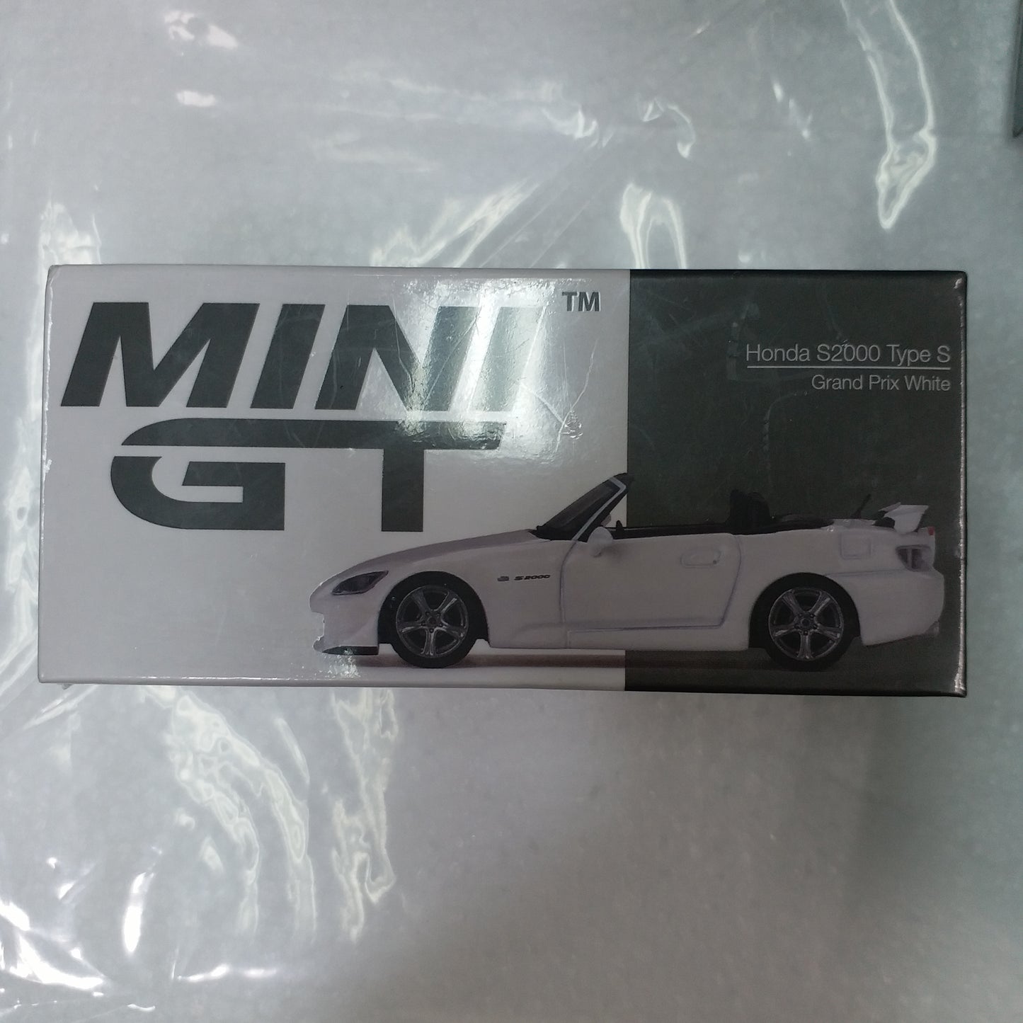 Mini GT #349 Honda S2000 Type S Grand Prix White