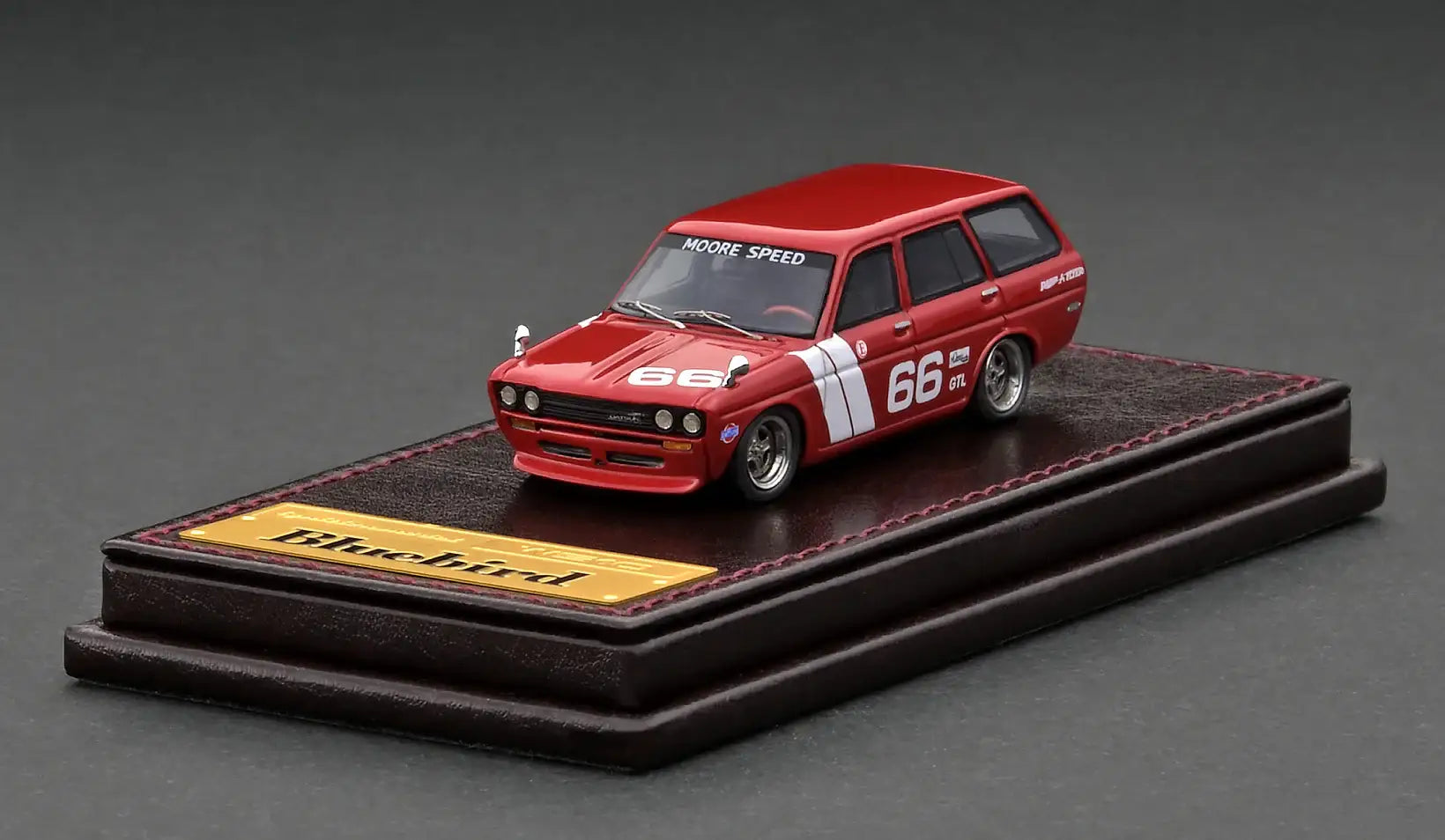 Ignition Model 1:64 HIGH-END RESIN MODEL IG2928 Datsun Bluebird