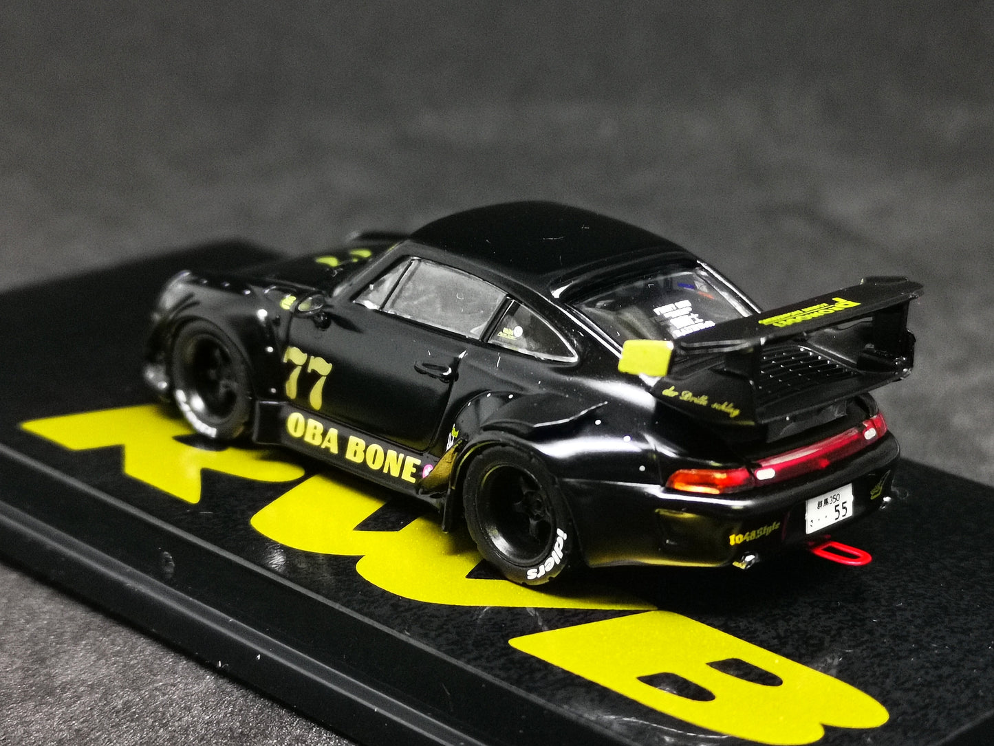 Tarmacworks 1:64 Scale Porsche 993 OBA Bone