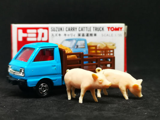 Tomica #39 Suzuki Carry Cattle Truck
