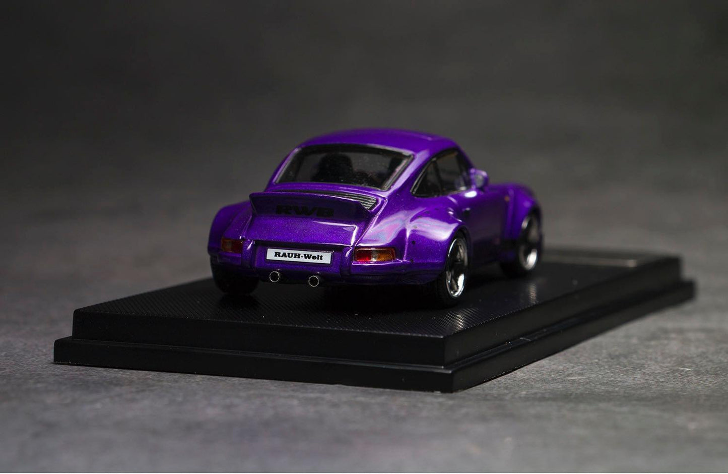 Model Collect RWB Porsche 930 Ducktail Wing purple 1:64 SCALE