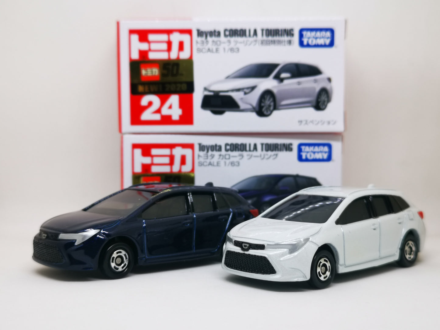 Tomica #24 Toyota Corolla Touring 1/64 SCALE Set of Two