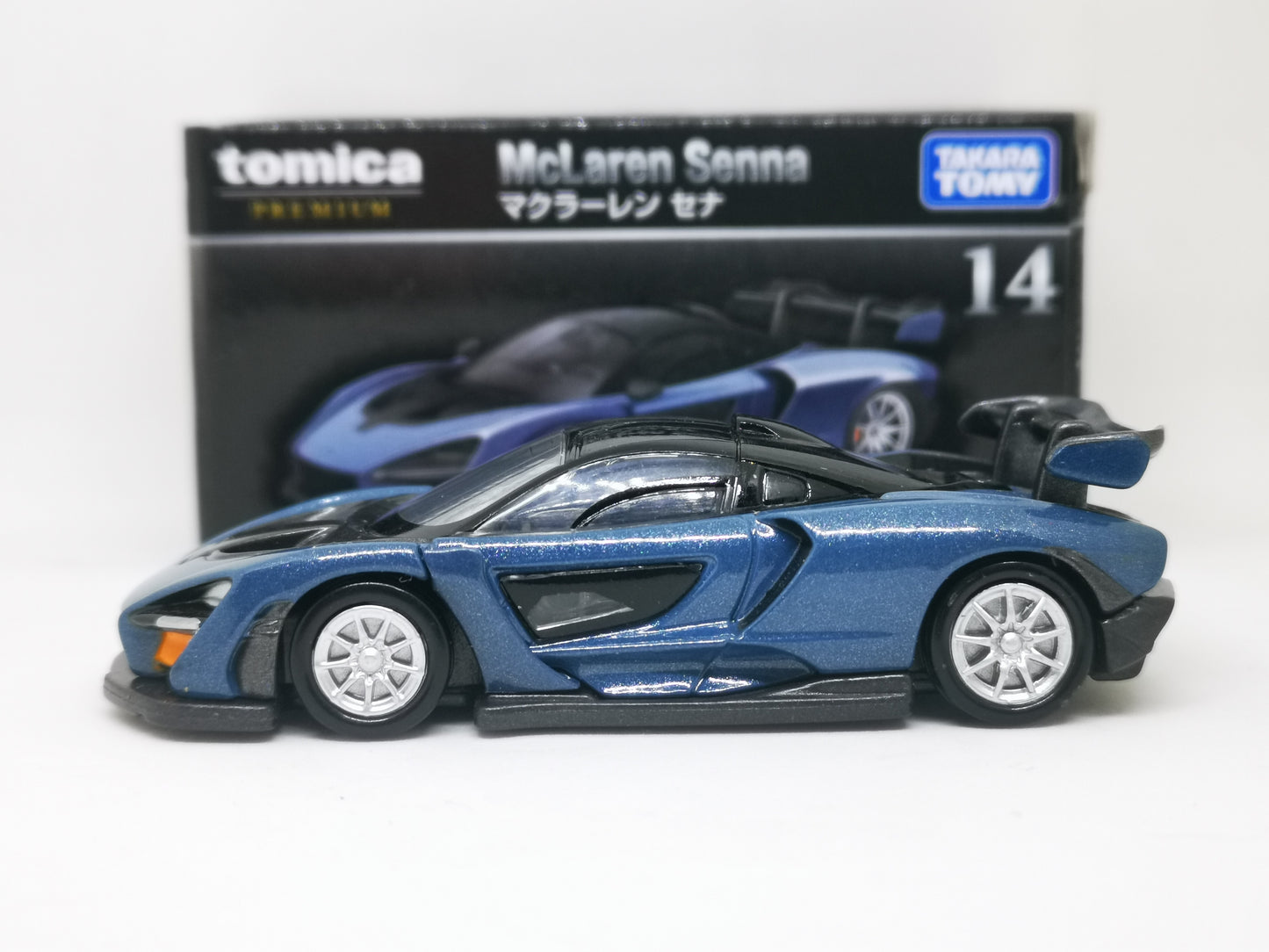 Tomica Premium 14 Mclaren Senna 1:62 SCALE