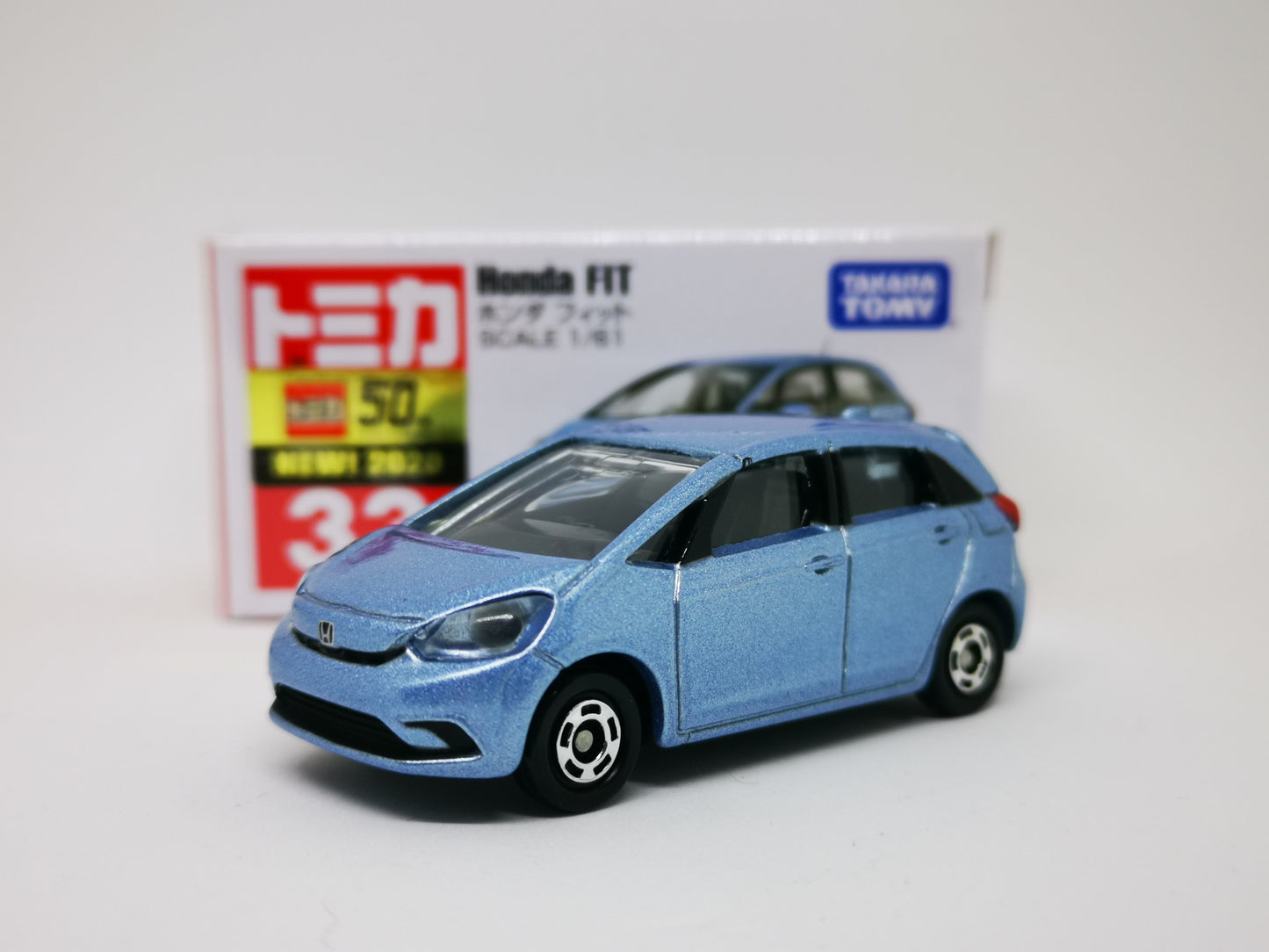 Tomica #33 Honda Fit Jazz 1:64 Scale