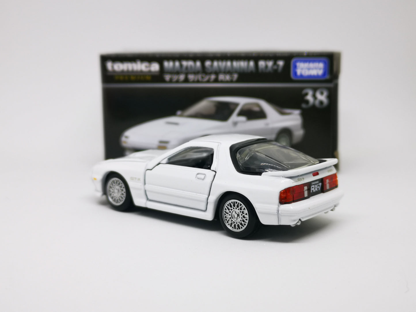 Tomica Premium No.38 Mazda RX7 FC3S 1:62 SCALE