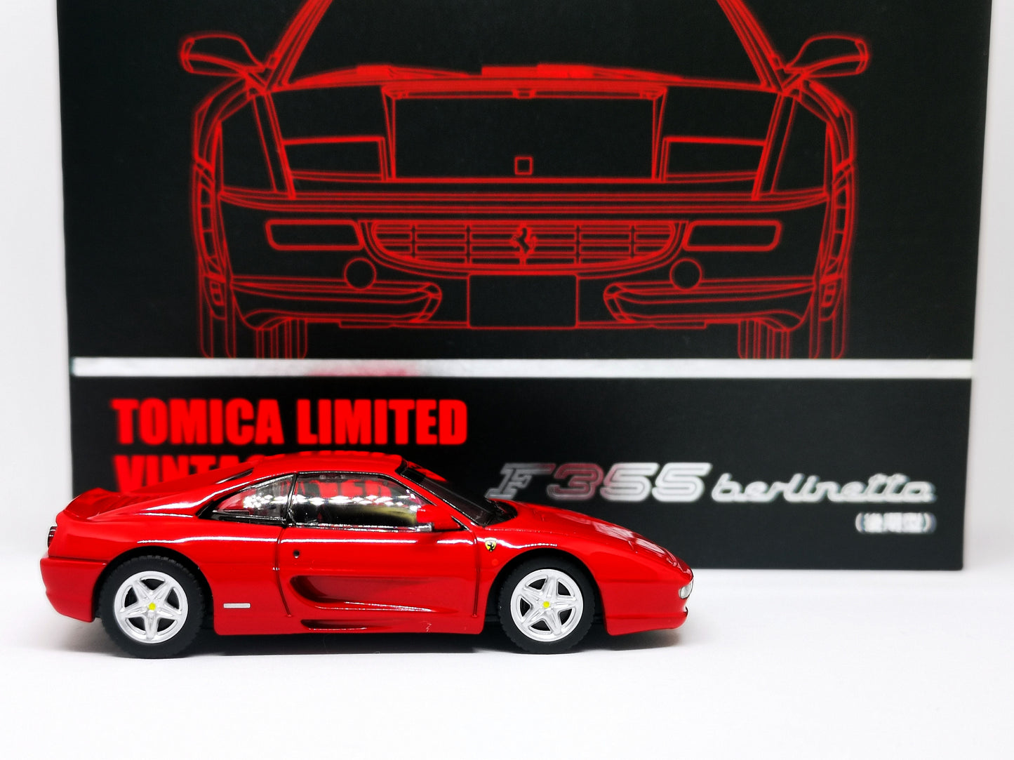 Tomica Limited Vintage Neo
Ferrari F355