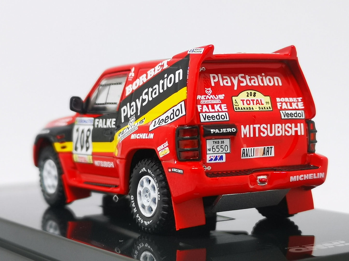 Inno64 Mitsubishi Pajero #208 Granada
Dakar Rally 1999