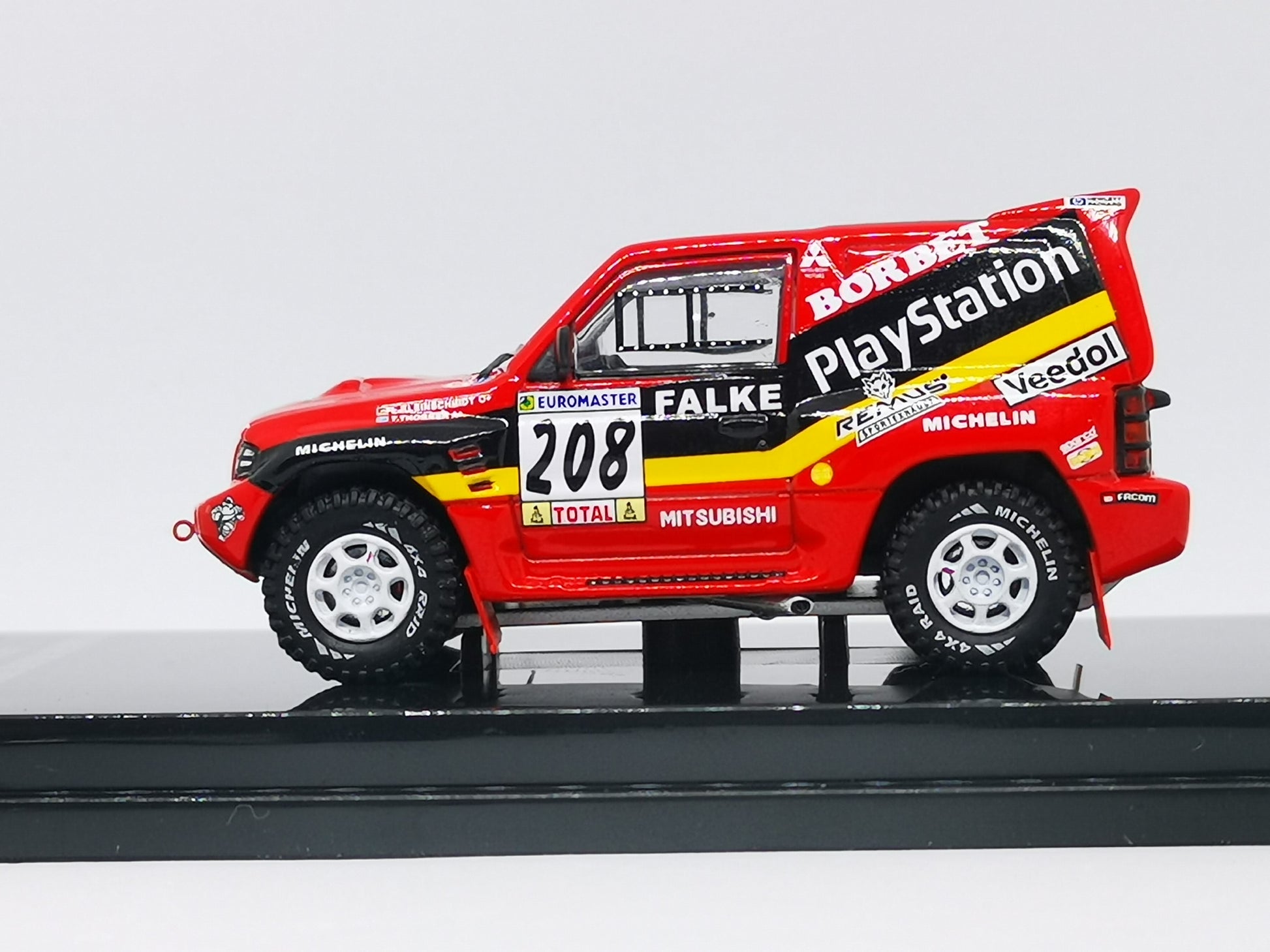 Mitsubishi - Pajero Dakar 1998 - Schuco - 1/43 - Voiture miniature