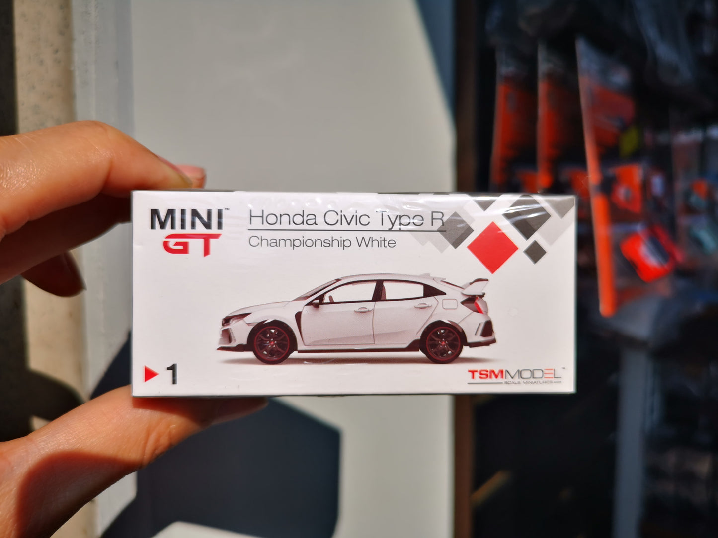 Mini GT #1 Honda CIVIC Type R FK8 Championship White