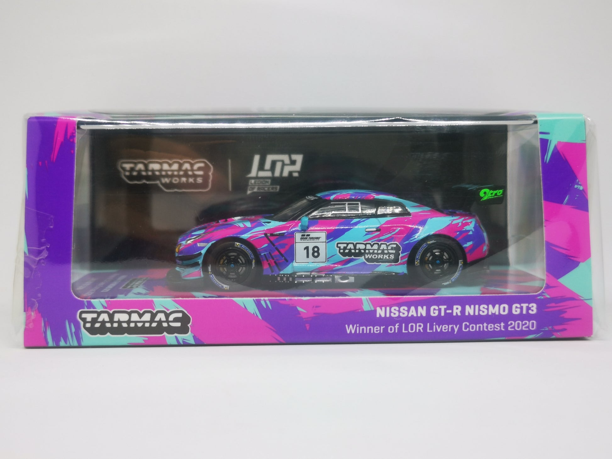 Tarmacworks 1:64 Scale Nissan GT-R Nismo GT3 winner of LOR Livery Contest 2020 Tarmacworks