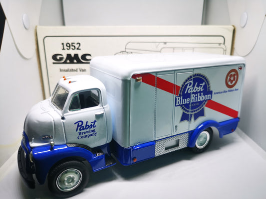 First Gear 1952 GMC Insulated Van Pabst Bule Ribbon