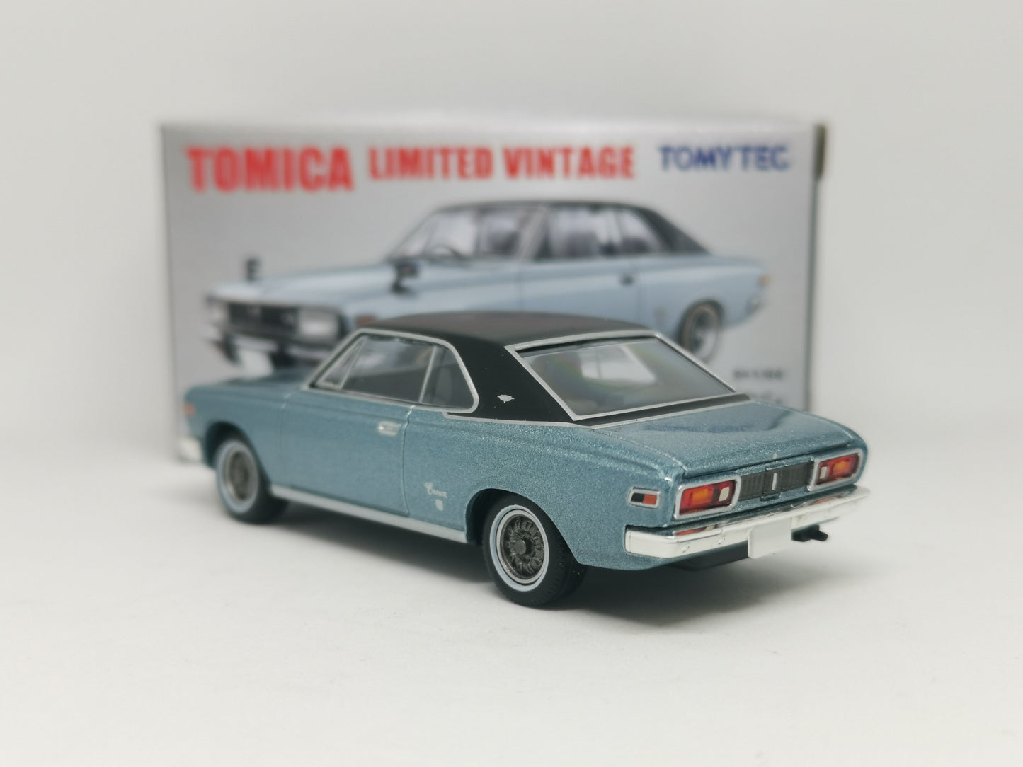 Tomica Limited Vintage LV-192a Toyopet Crown Hardtop SL