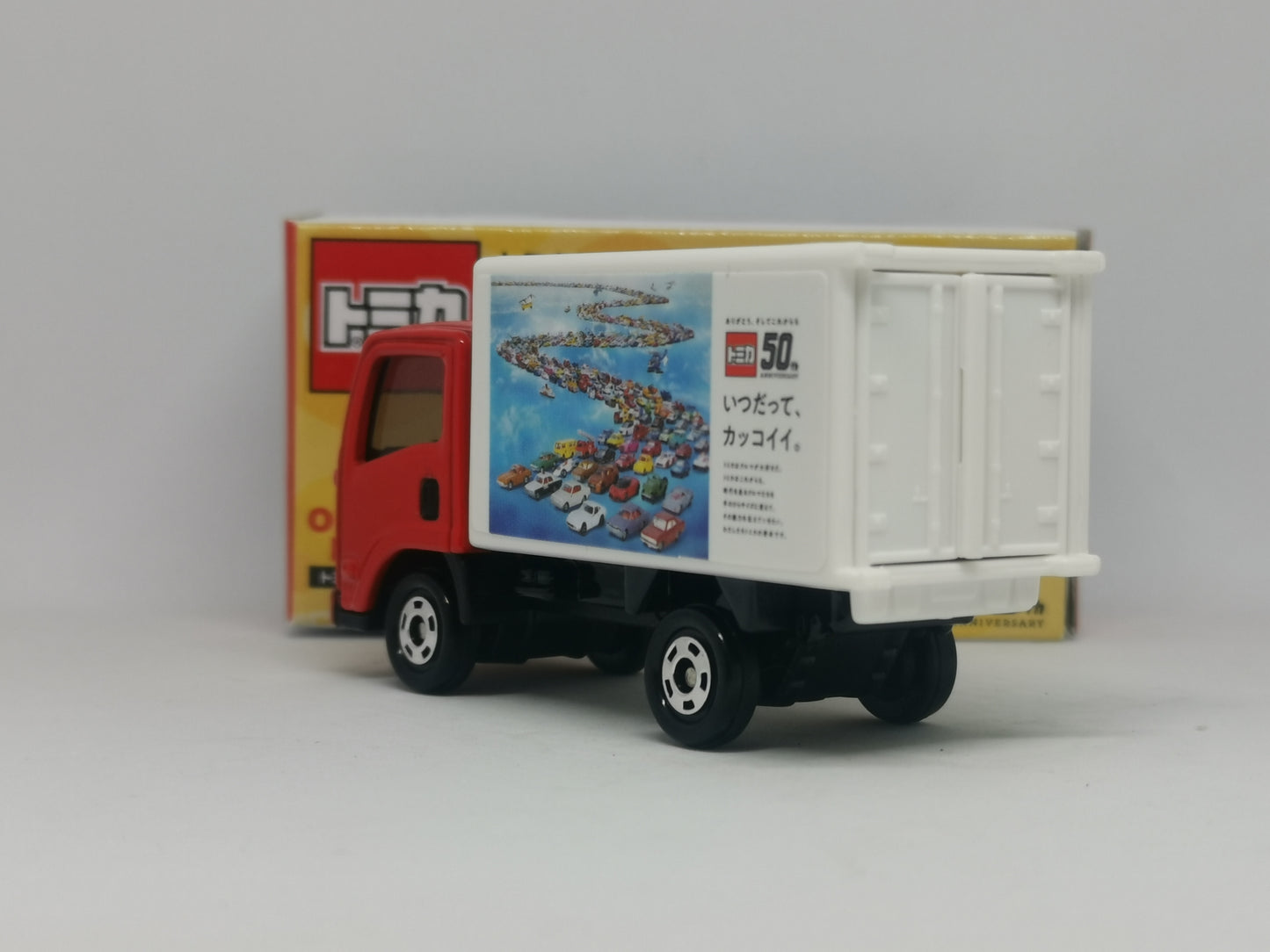 Japan Tomica Shop Exclusive 50th Anniversary Isuzu ELF Truck Takara Tomy