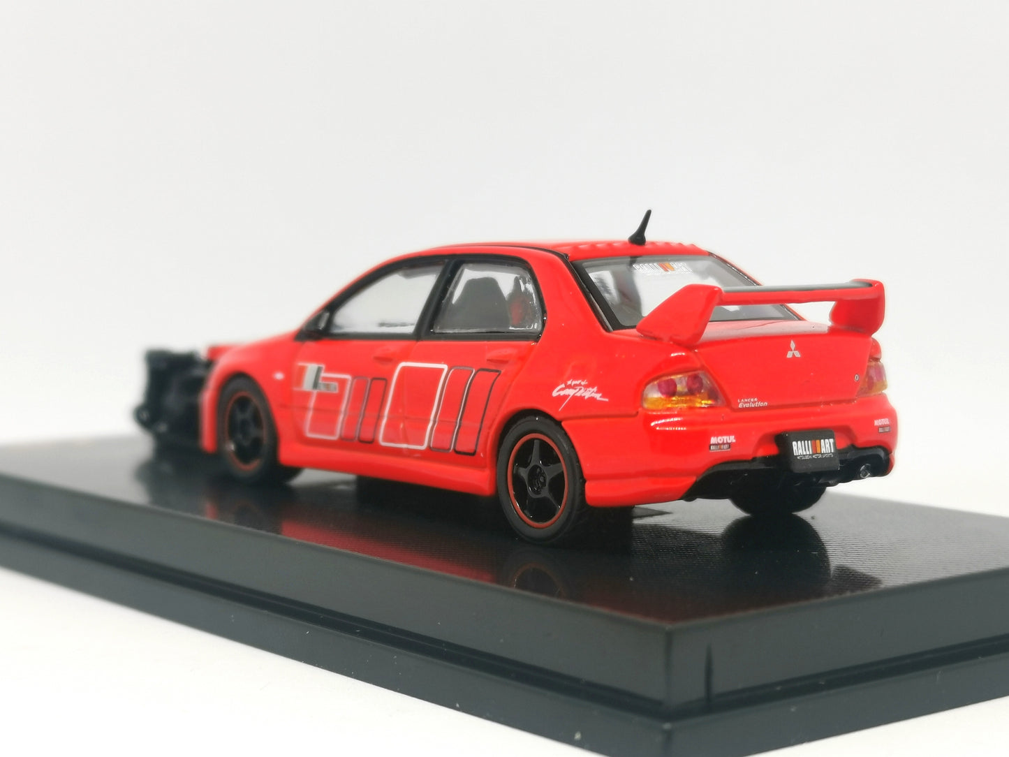 CM Model Mitsubishi Lancer Evolution IX EVO9 Rally Art Red