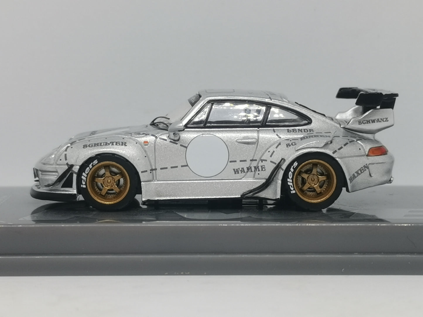 Tarmac Works 1/64 Porsche 993 Silver Phantom Exclusive