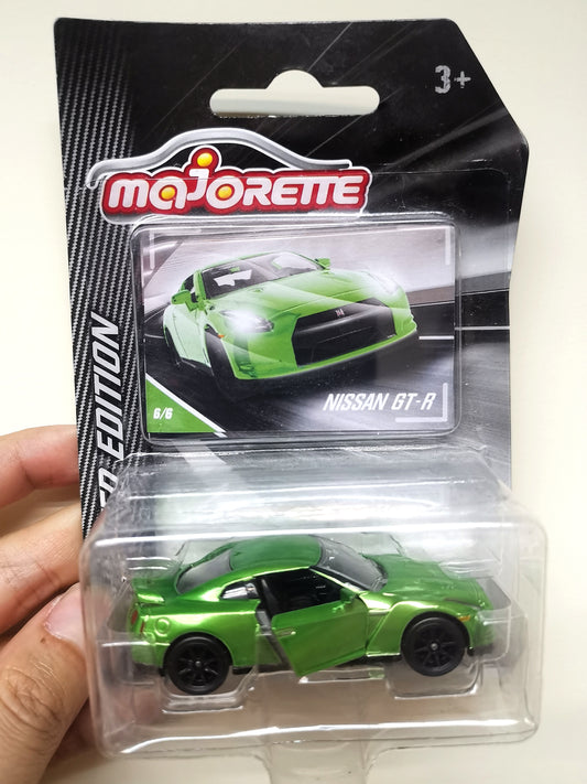 Majorette 1:64 Scale Nissan GT-R Chrome Green
